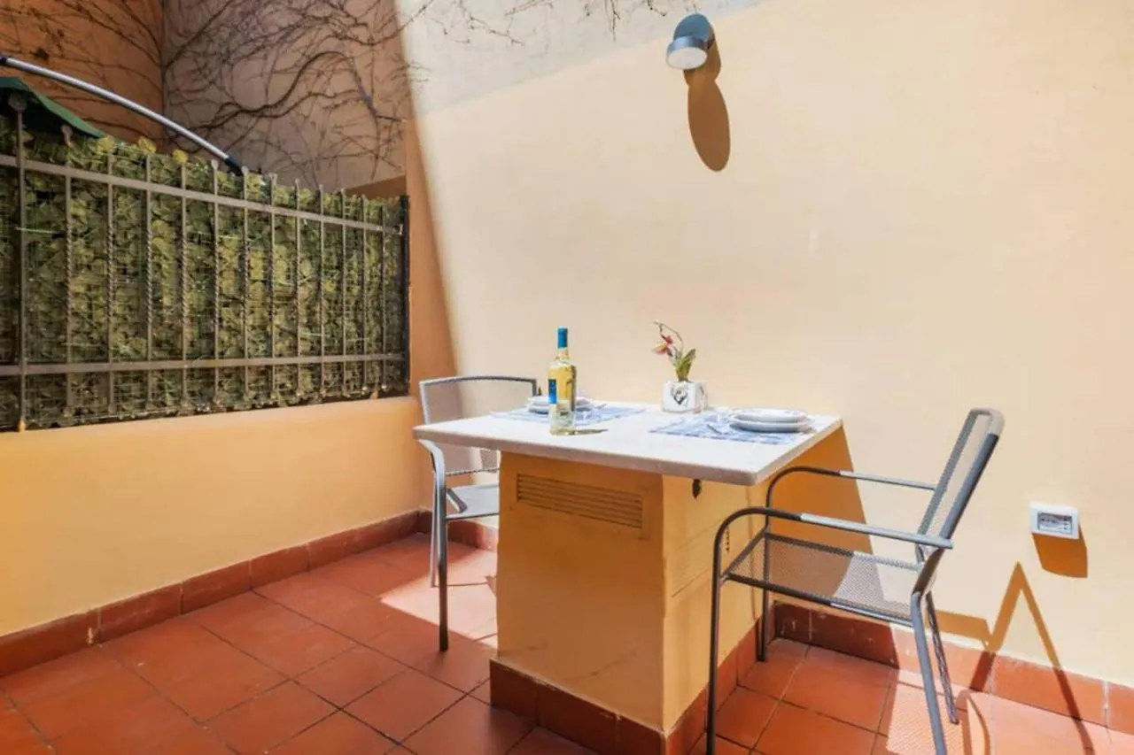 Hostme Flat Metro Spagna Roma 0*,